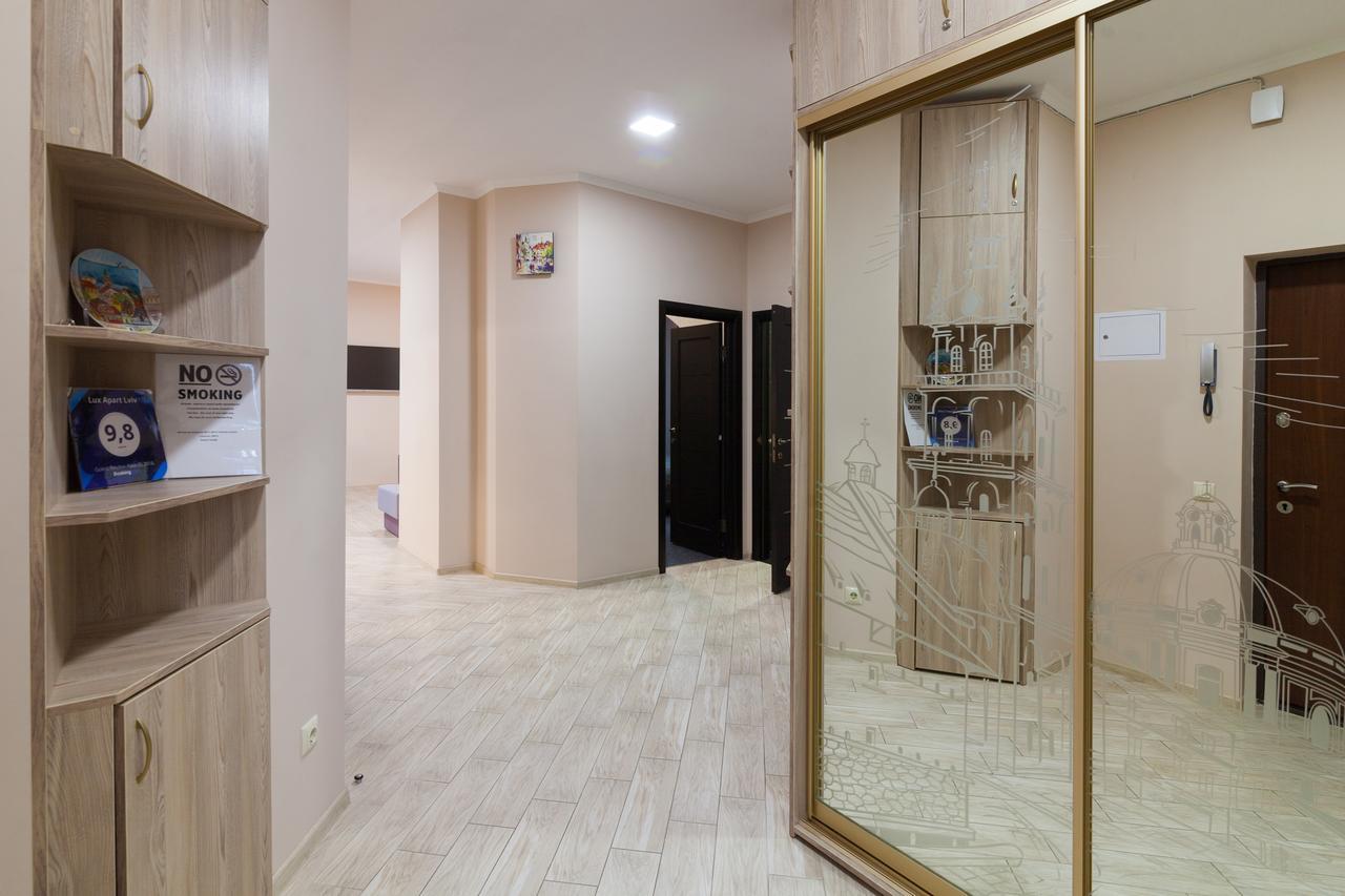 Lux Apart Lviv Apartments Eksteriør bilde
