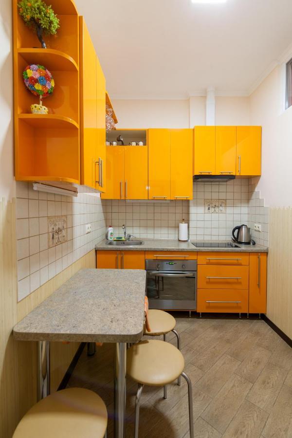 Lux Apart Lviv Apartments Eksteriør bilde